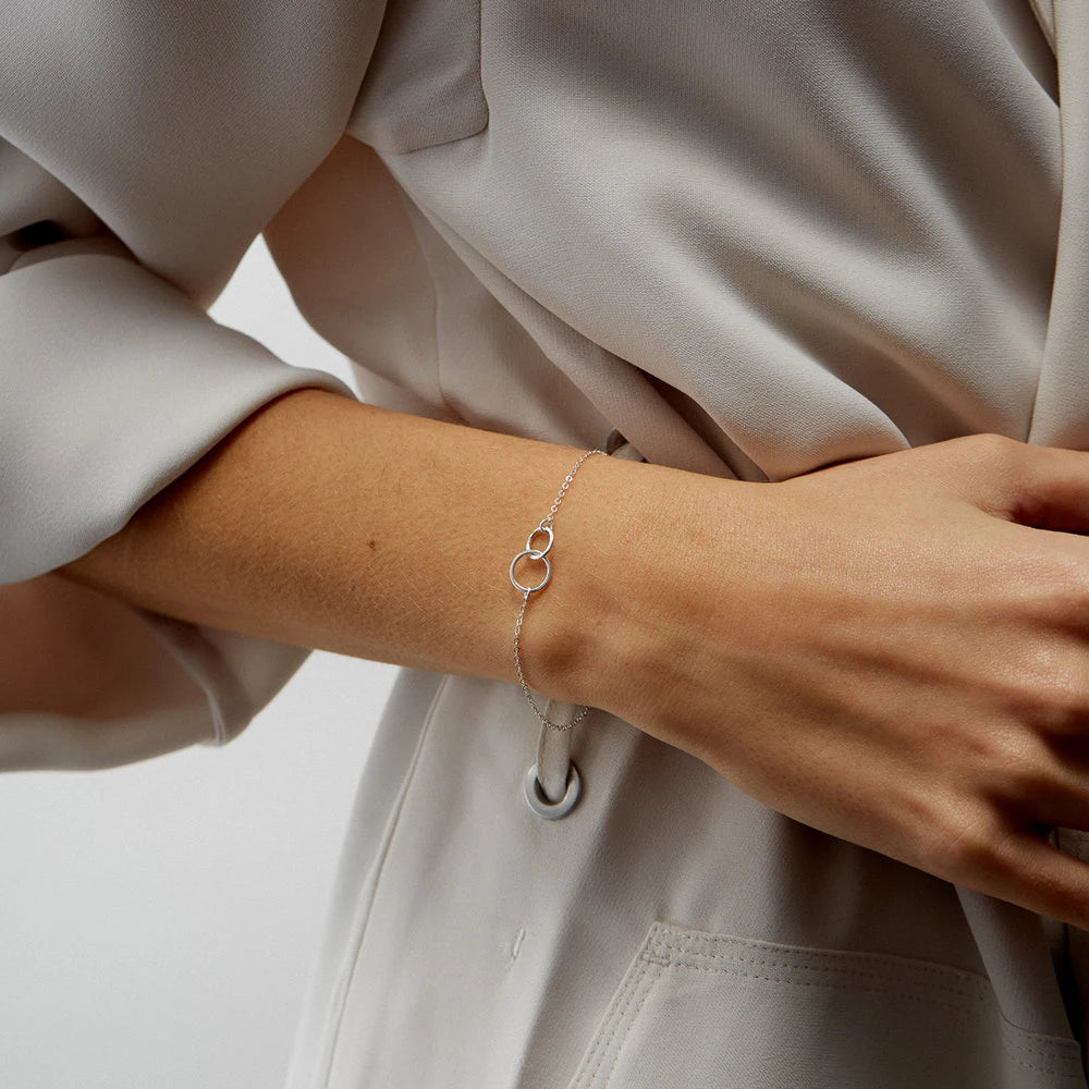 Double Circle Chain Bracelet