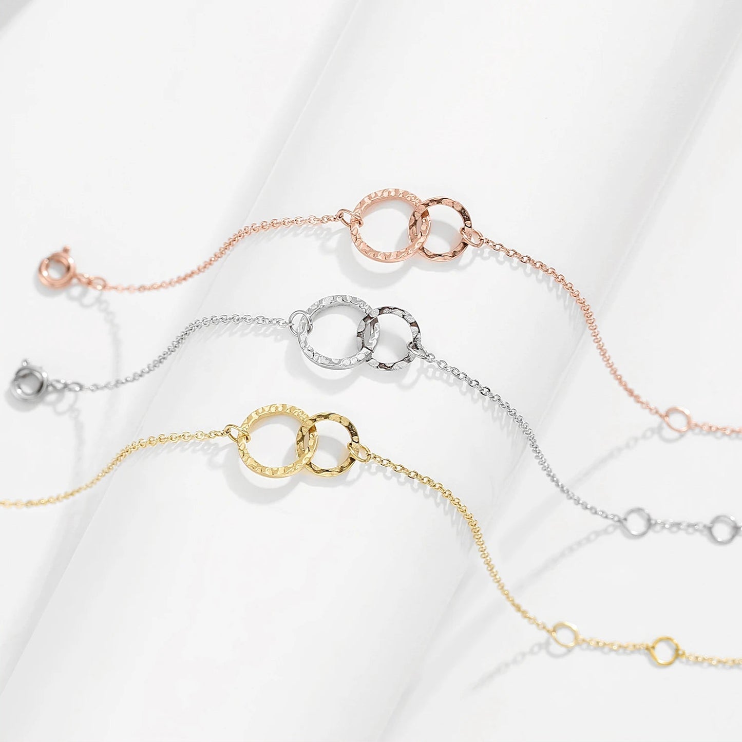 Double Circle Chain Bracelet