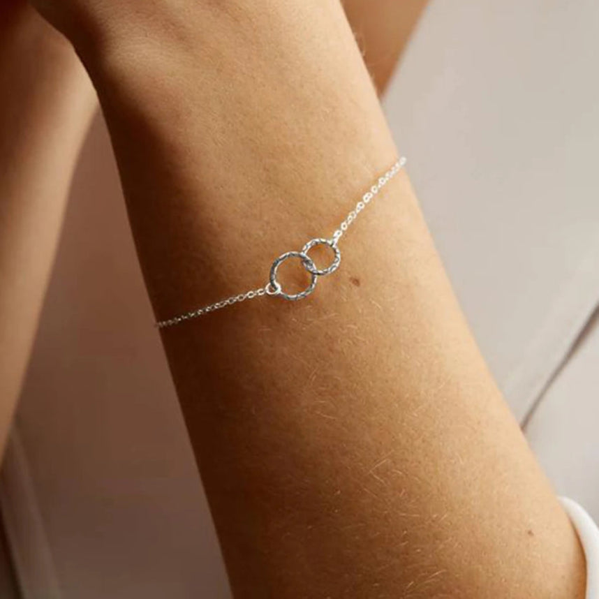 Double Circle Chain Bracelet