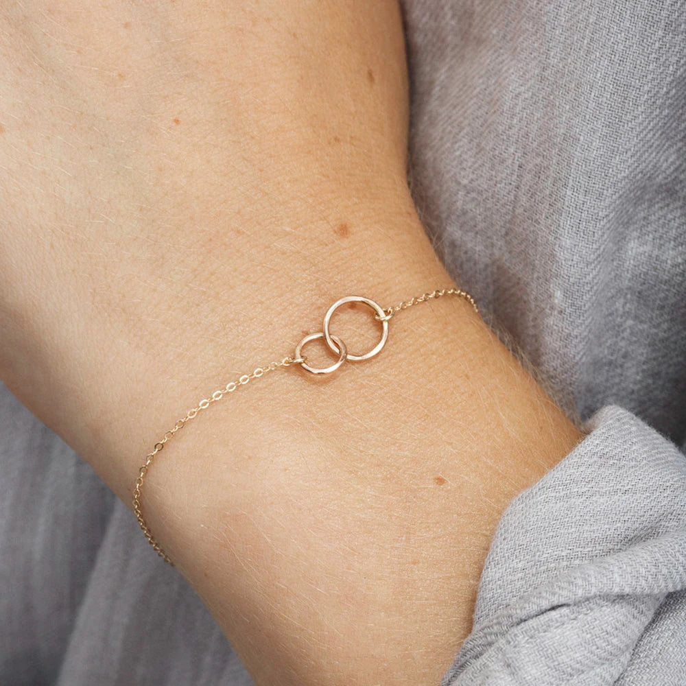 Double Circle Chain Bracelet
